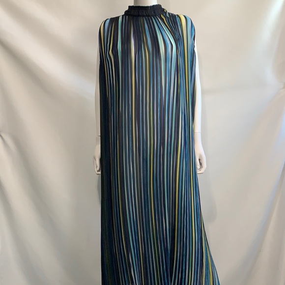 BCBGMaxAzria Dresses & Skirts - BCBGMaxazria NWT hi neck blue pleated dress